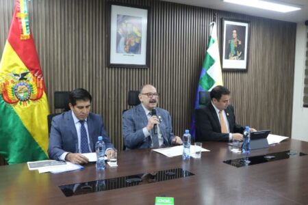Gestora Pública y Procuraduría anuncian un laudo arbitral favorable por más de $us 3,9 millones tras incumplimiento de la empresa SYSDE