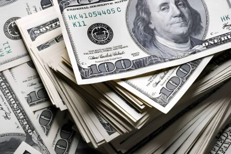 BCB inyecta $us 48 millones para la segunda fase de devolución de dólares