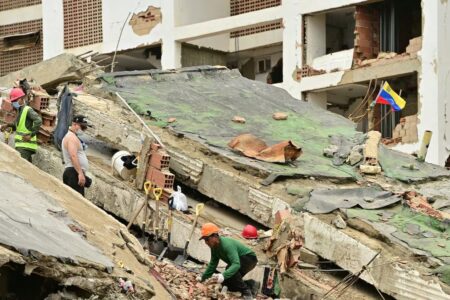 Sube a 4.734 el número de fallecidos por los terremotos en Venezuela